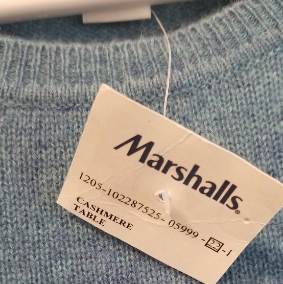 Ellen Tracy Cashmere Sweater, Crew Neck, medium - Picture 2 of 6